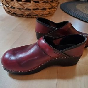Dansko Clogs Cordovan